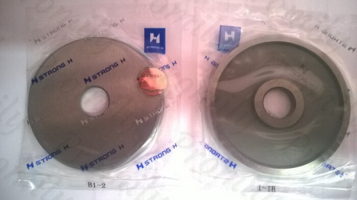 Комплект ножей 911-1/933-1, 911-2/933-2 (71.6x15x4.5) от магазина Promily в Пятигорске