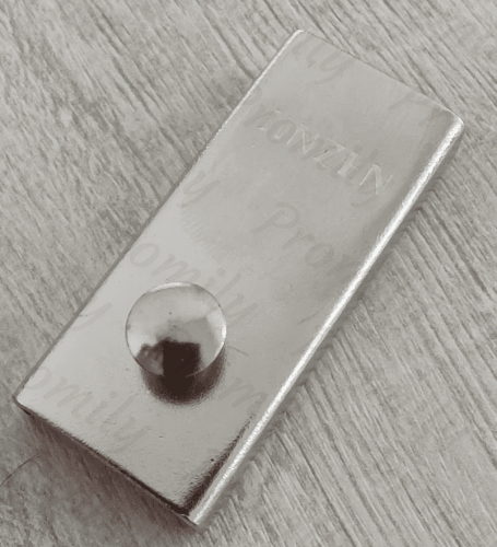 Магнитный ограничитель  средн. MG1 от магазина Promily в Пятигорске