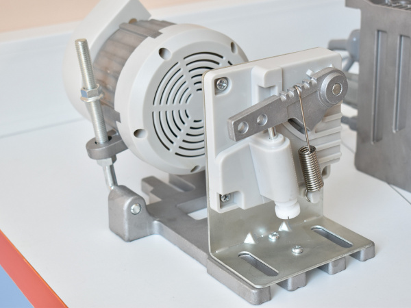 Сервомотор (сервопривод) Aurora SM-750 (750Вт) с внешним позиционером иглы от магазина Promily в Пятигорске