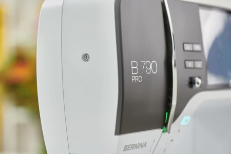 BERNINA 790 PRO от магазина Promily в Пятигорске